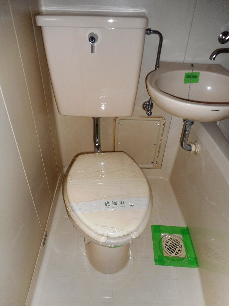 拡大写真：門真プラザ 4階406のトイレ