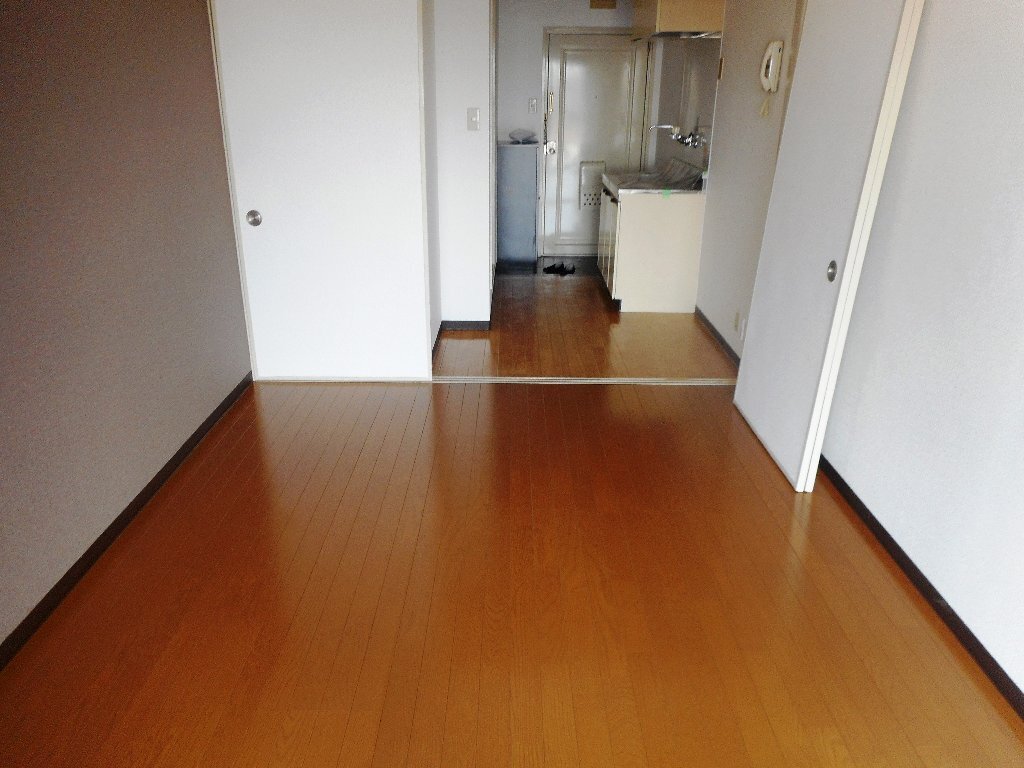 拡大写真：門真プラザ 4階406の室内