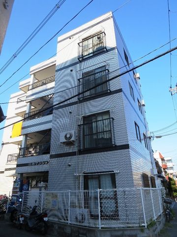 拡大写真：住地八坂マンション 4階403の外観写真（昼）