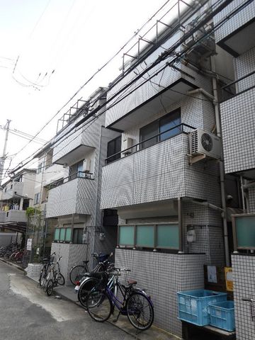 拡大写真：フリーディオ御堂 1階103の外観写真（昼）