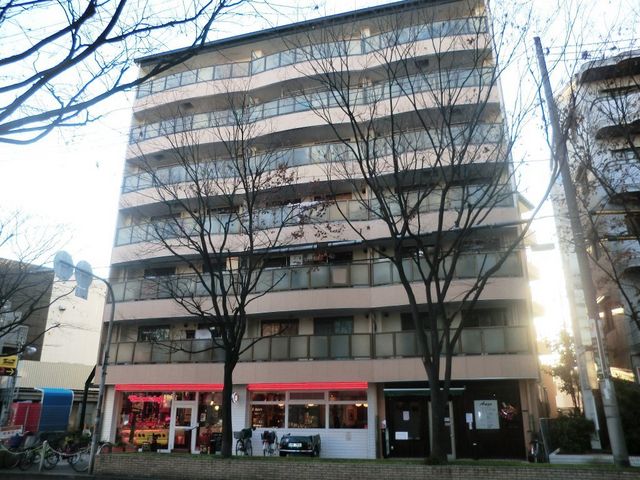 拡大写真：スターリングハイツ 4階403の外観写真（昼）