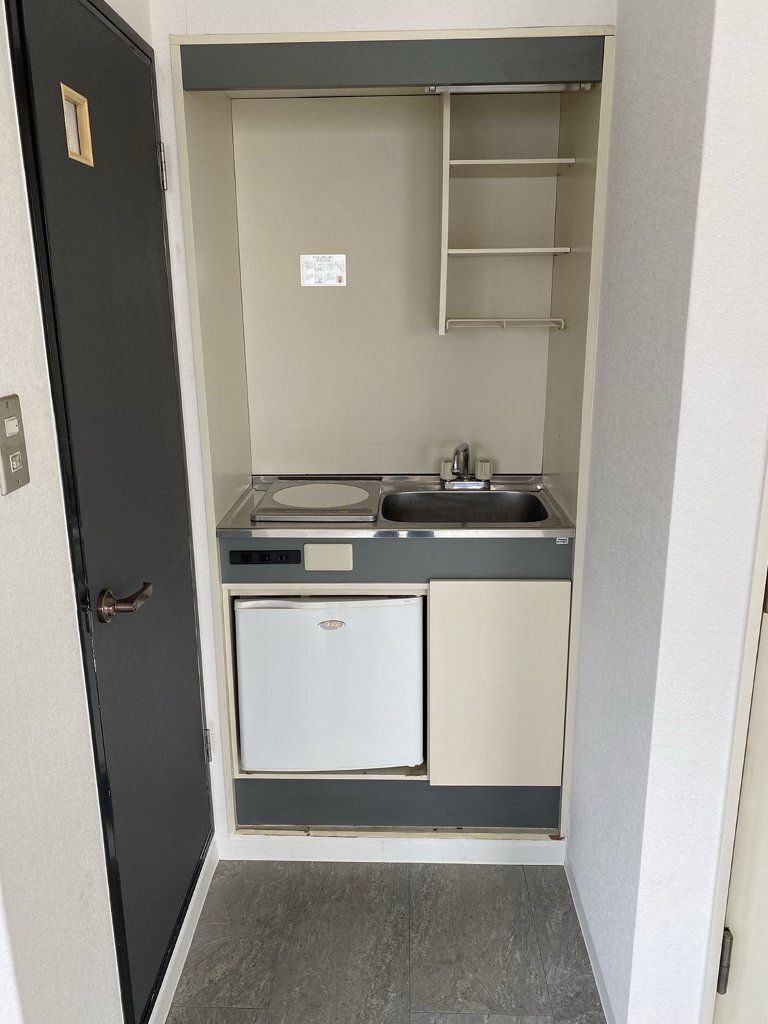 拡大写真:EAST BLDG 2階202のキッチン