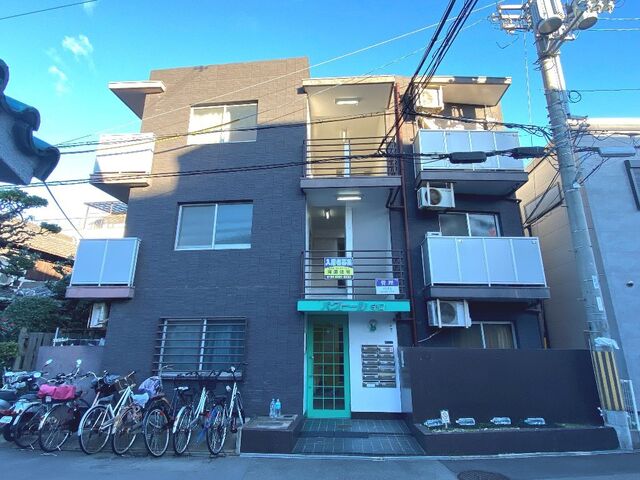 拡大写真：パクトール守口 2階202の外観写真（昼）