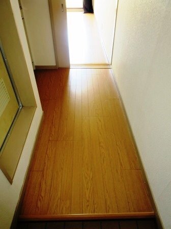 拡大写真：まるきハイツ東大利 2階203のその他