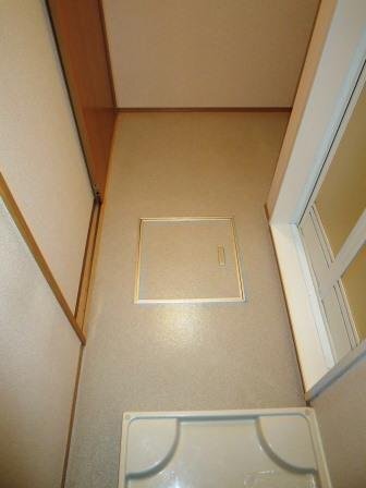 拡大写真：グランドゥール畷 1階103の洗面