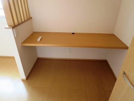 拡大写真：グランドゥール畷 1階103のその他