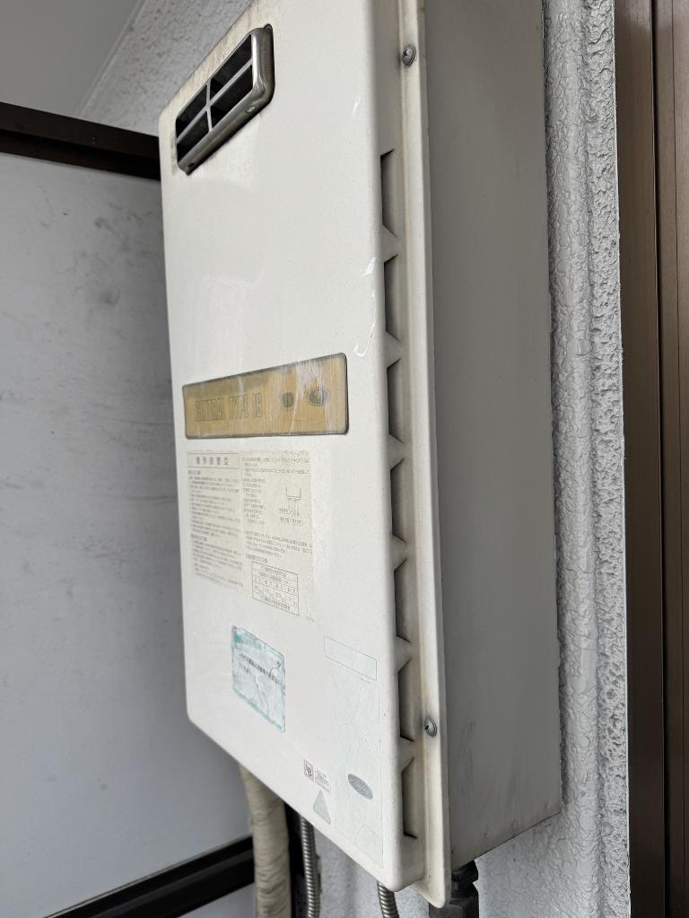 拡大写真:寝屋川市池田中町 4階503の給湯機