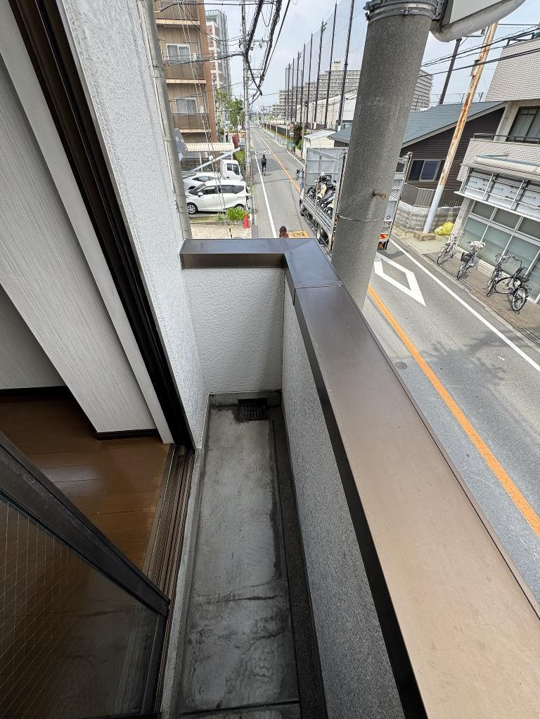 拡大写真:寝屋川市池田中町 4階503のベランダ
