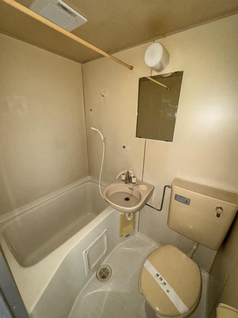 拡大写真:寝屋川市池田中町 4階503のバス