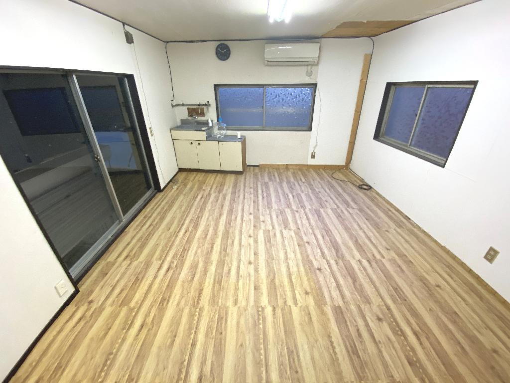 拡大写真：佐太東町1-38-19倉庫 1の廊下