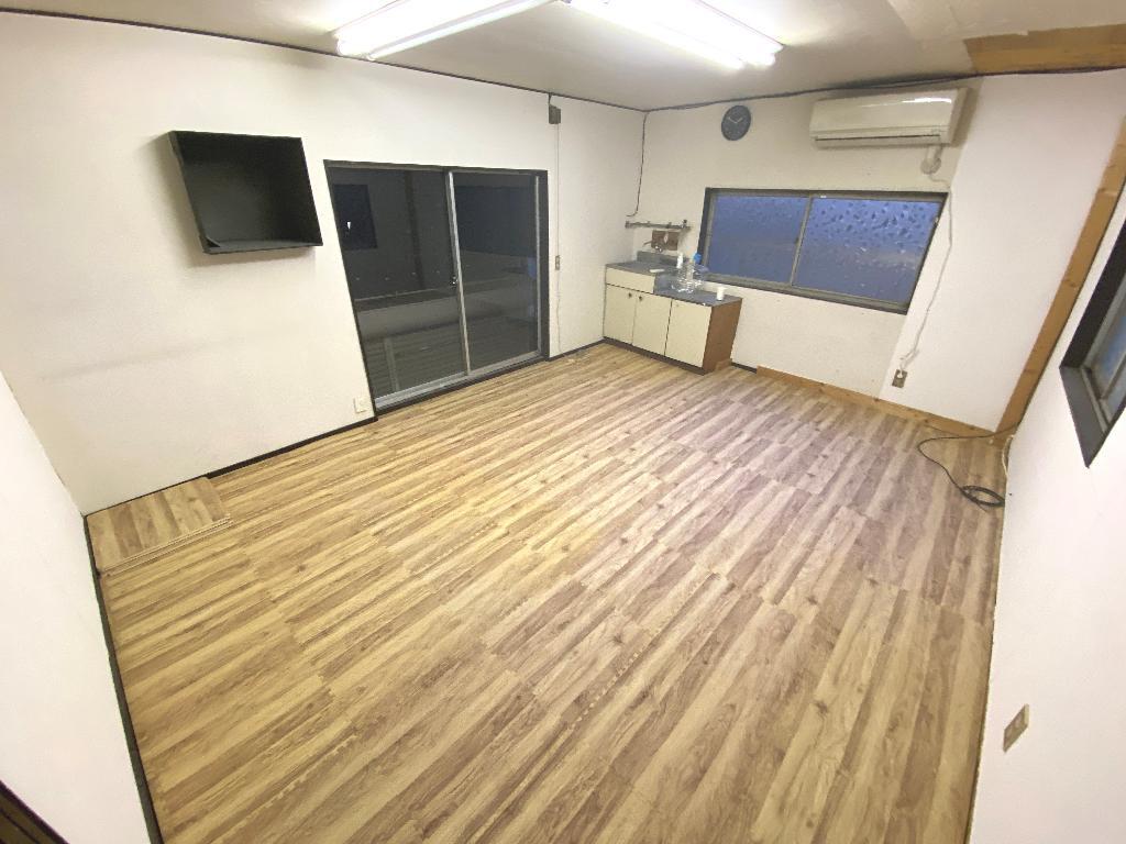 拡大写真：佐太東町1-38-19倉庫 1の室内