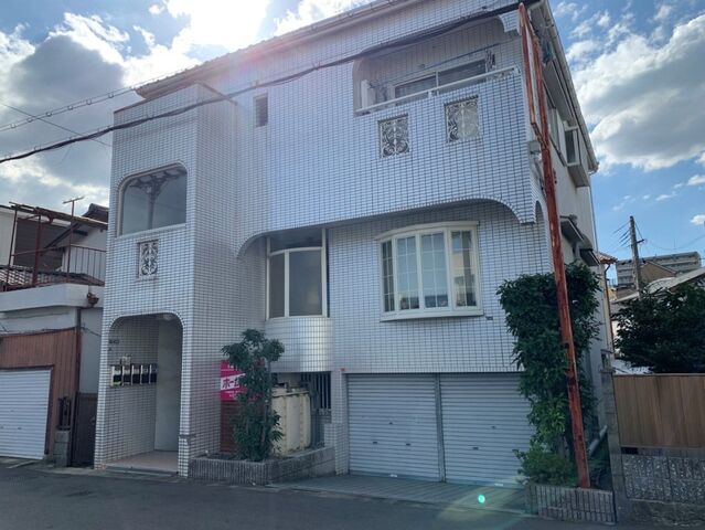 拡大写真:フジイビル 2階201の外観写真(昼)