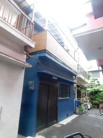 拡大写真：守口市大久保町2丁目テラス 2階1の外観写真（昼）