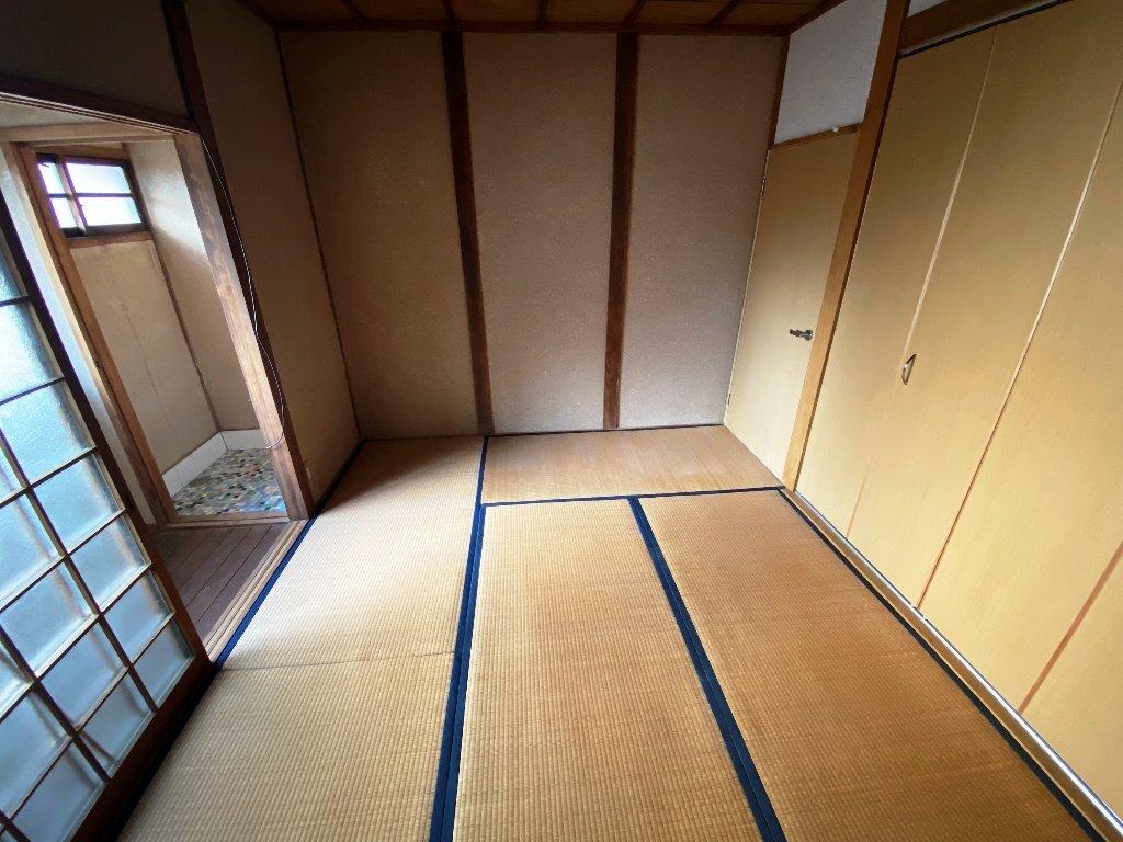 拡大写真：大久保町２丁目貸家 2階1の和室