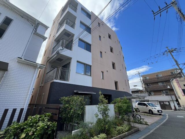 拡大写真:ルミエール星田2番館 5階501の外観写真(昼)
