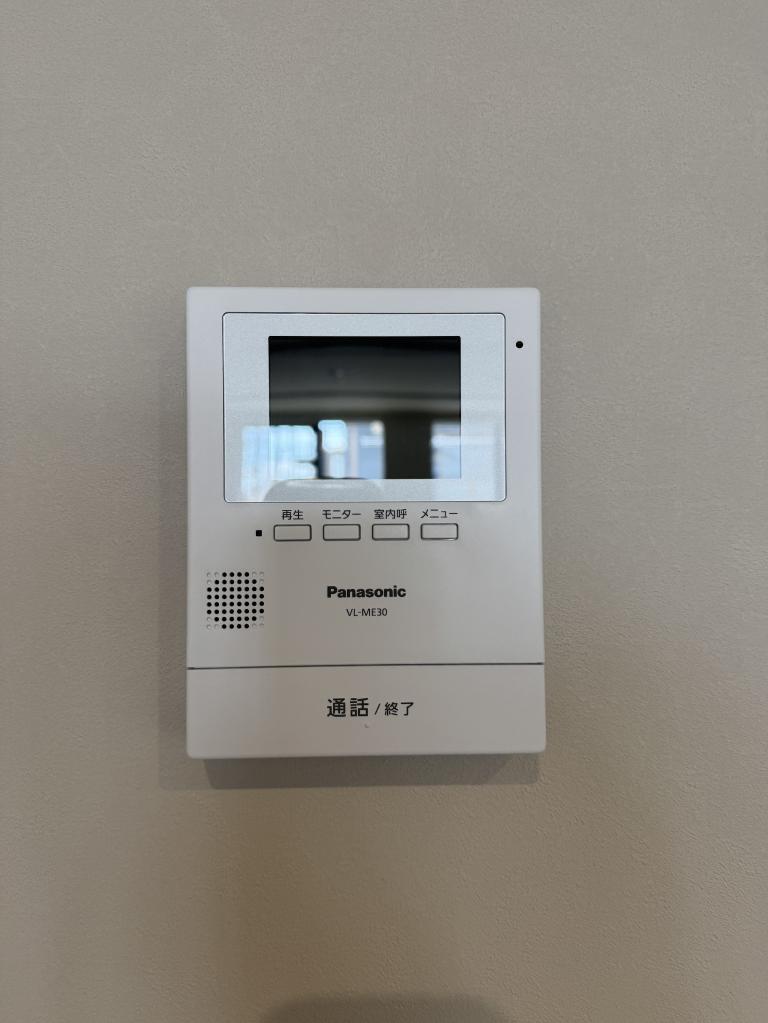 拡大写真:寝屋川市高柳5丁目 1階01のカメラ付インターホン