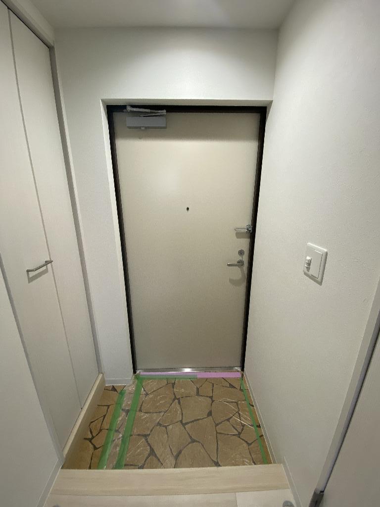 拡大写真：ガーデンヒルズ守口 5階501の玄関