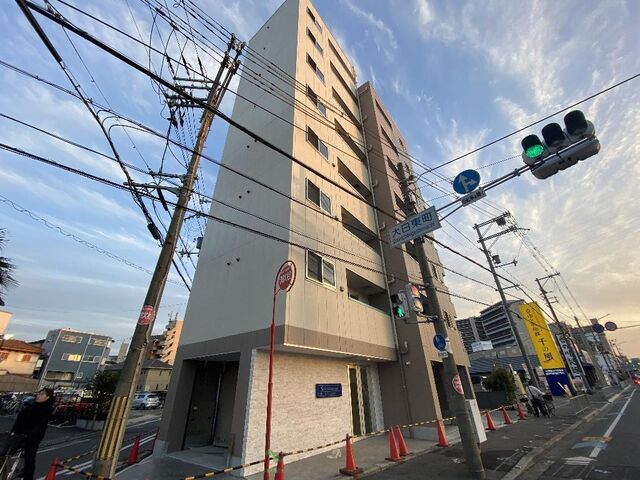 拡大写真：ガーデンヒルズ守口 6階603の外観写真（昼）