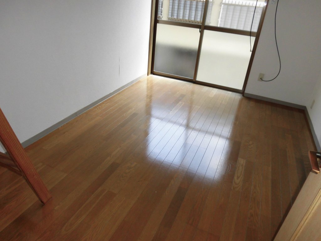 拡大写真：伊万里市大坪町乙 1階301の洋室