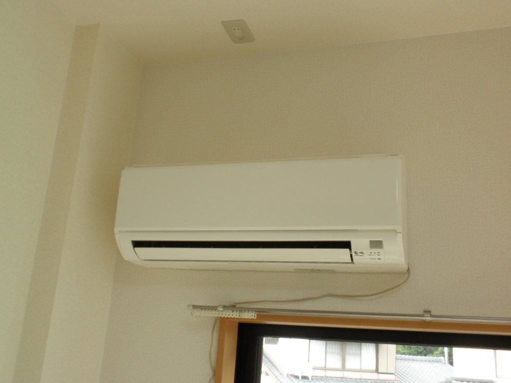 拡大写真：伊万里市松島町 2階215のエアコン(イメージ)