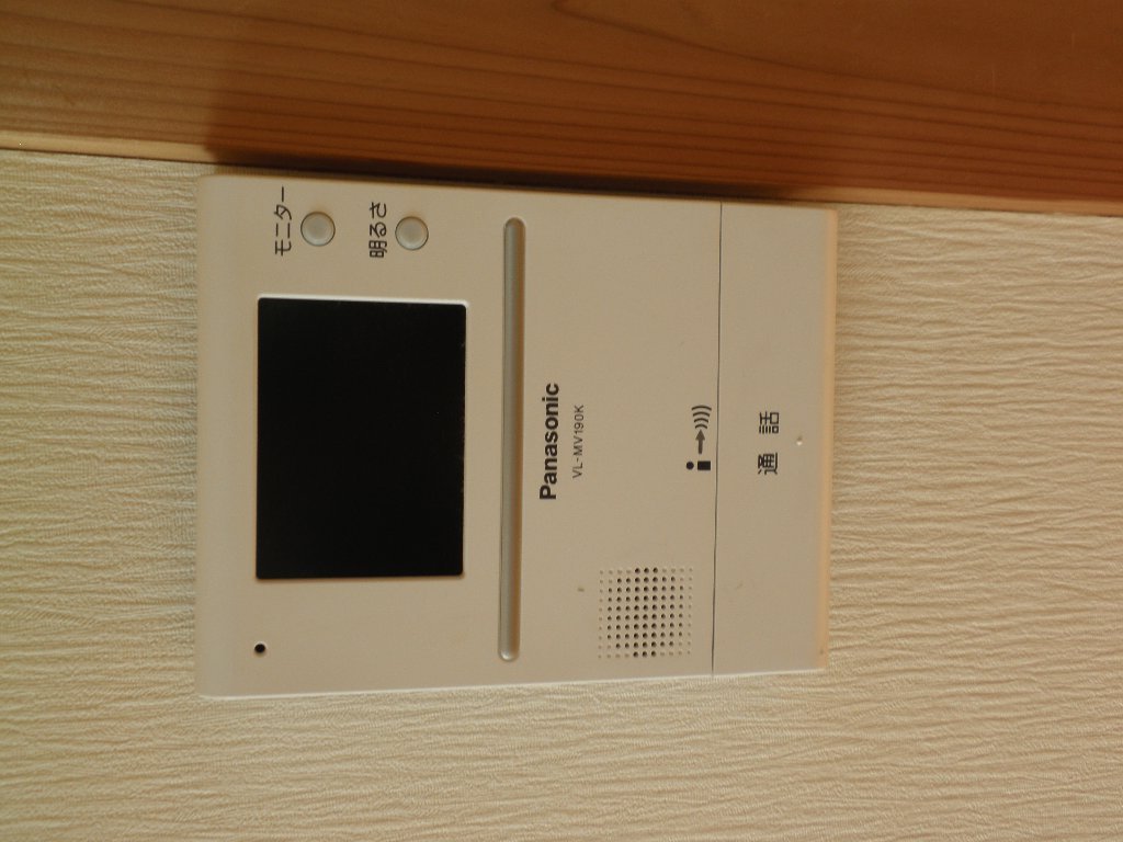 拡大写真:伊万里市立花町 1階1のカメラ付インターホン