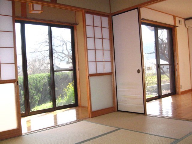 拡大写真：伊万里市立花町 1階1の室内