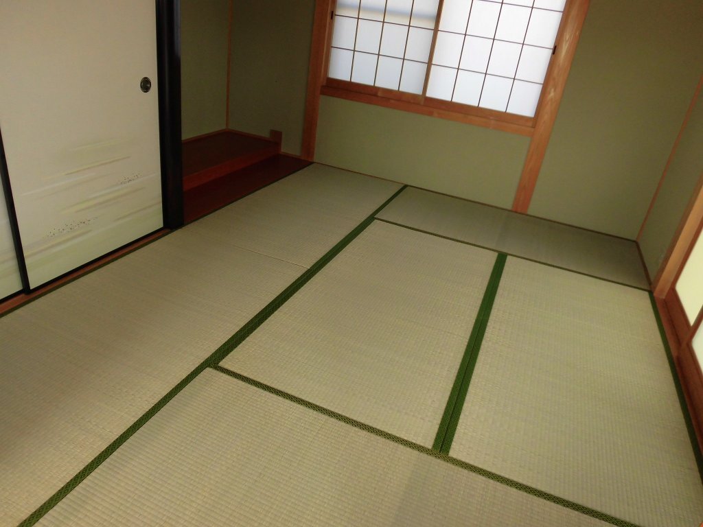 拡大写真：伊万里市立花町 1階1の和室