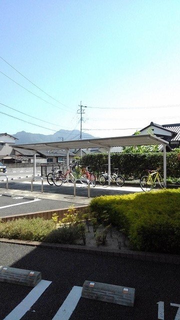 拡大写真:モン アンテリユール小式原D 1階102のその他