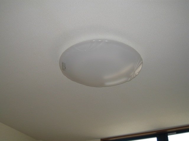 拡大写真：サンスポット・エムズ 1階101の室内設備