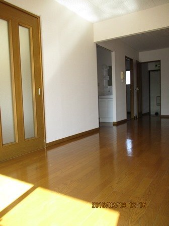 拡大写真：館林市日向町 1階106の室内