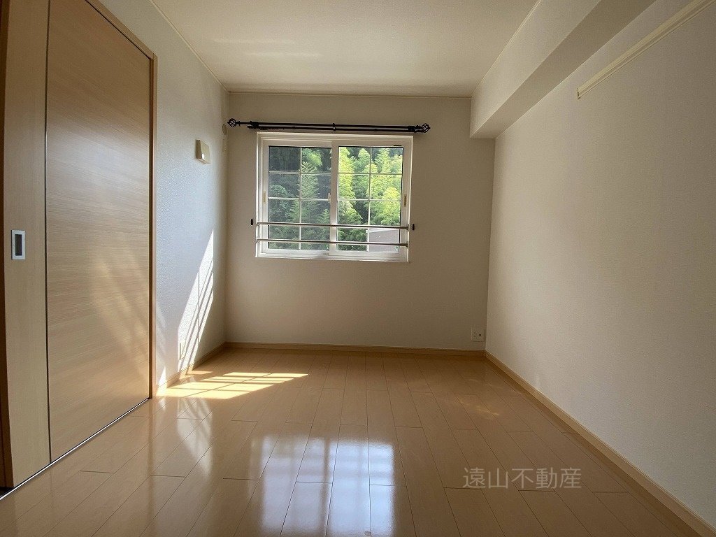 拡大写真:Navel Avenue 2階202の室内