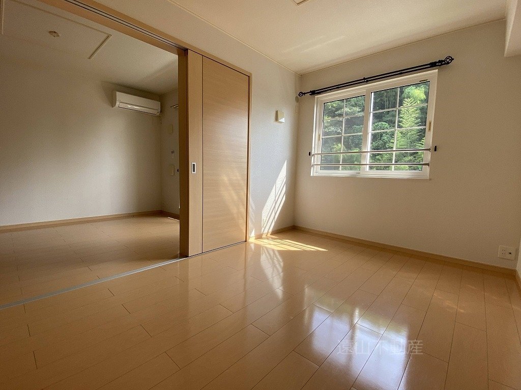 拡大写真:Navel Avenue 2階202の室内