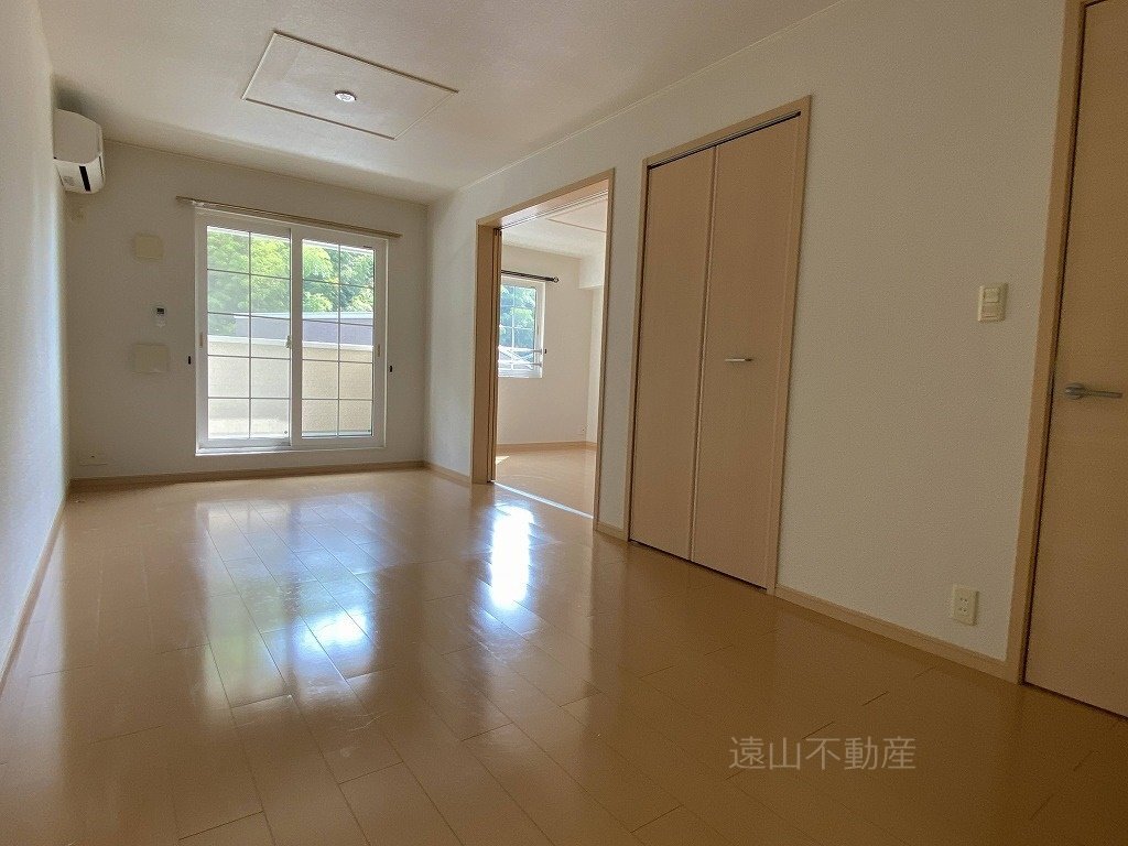 拡大写真:Navel Avenue 2階202の室内