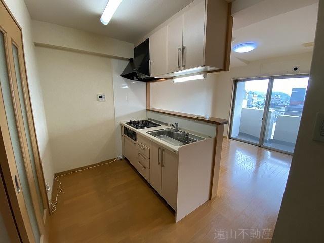 拡大写真:サンシャインハイツ 5階506のキッチン(イメージ)