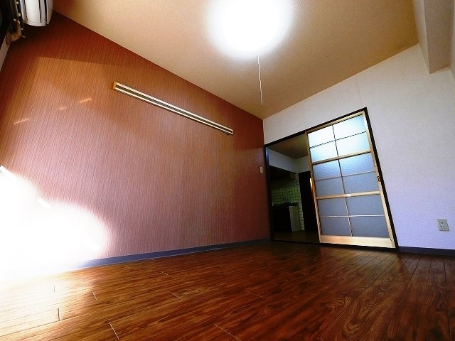 拡大写真:恵那市大井町 1階1Cの室内