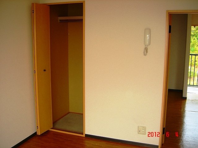 拡大写真:恵那市大井町 2階203の室内