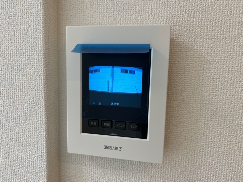拡大写真：Glycine Court長束 2階203のカメラ付インターホン