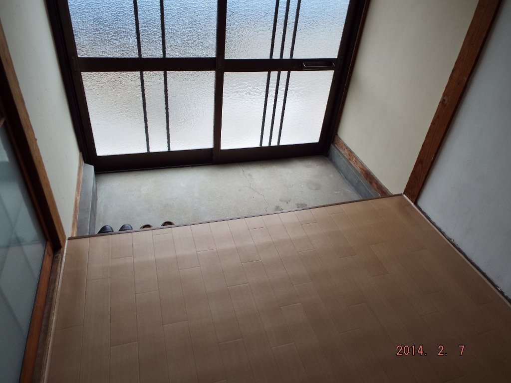 拡大写真：笠岡市笠岡 2の玄関