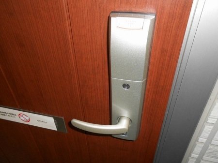 拡大写真:セジュールグランデB 1階B102の玄関