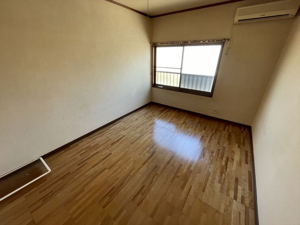 拡大写真:ヤマモトコーポ 2階202の室内