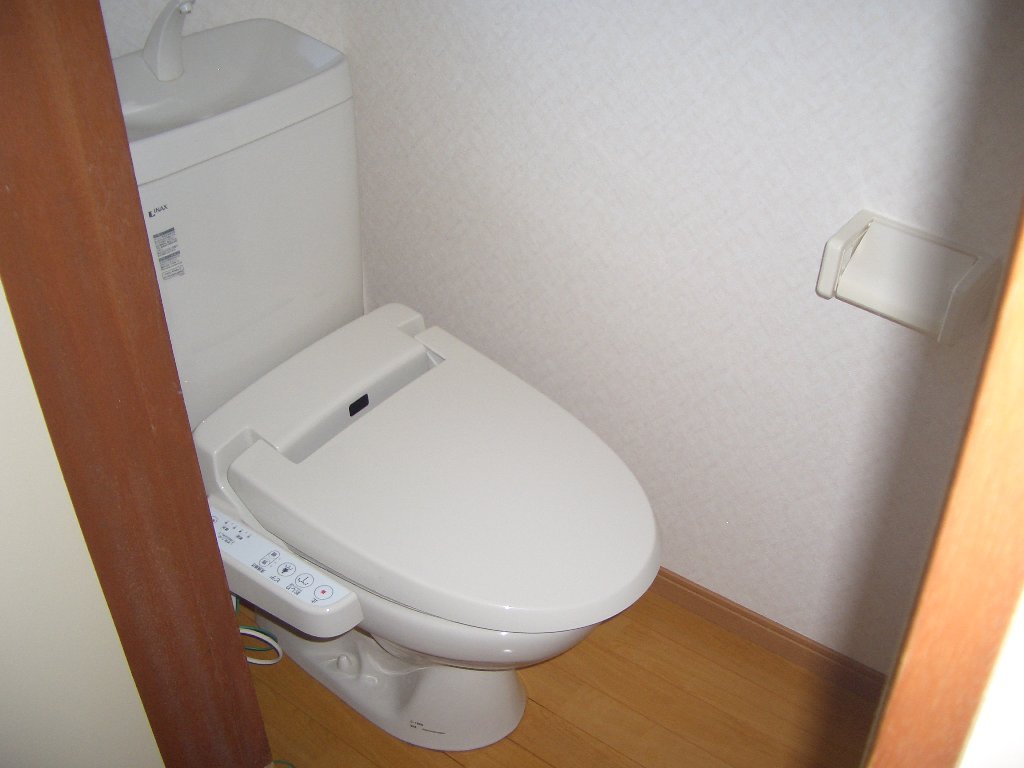 拡大写真：古町ハイツ 3のウォシュレット式トイレ