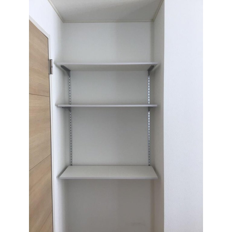 拡大写真：プランドールA 1階101の収納