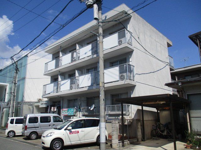 拡大写真：エヌティマンション 1階103の外観写真（昼）