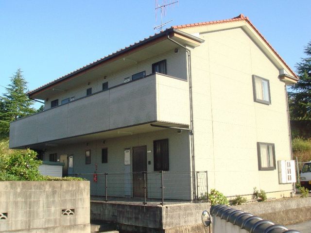 拡大写真：フォブール10 1階202の外観写真（昼）