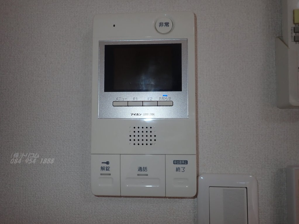 拡大写真：モンテソレイユ富田 2階201のカメラ付インターホン