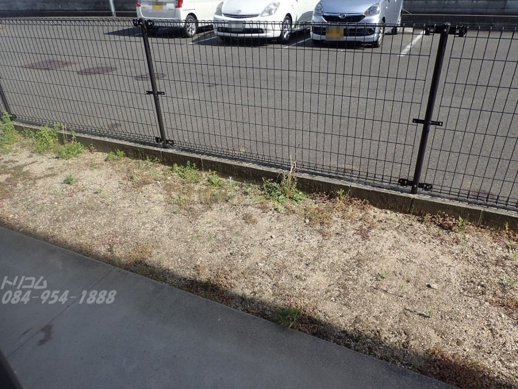 拡大写真:フォブール十三軒屋 1階102の庭