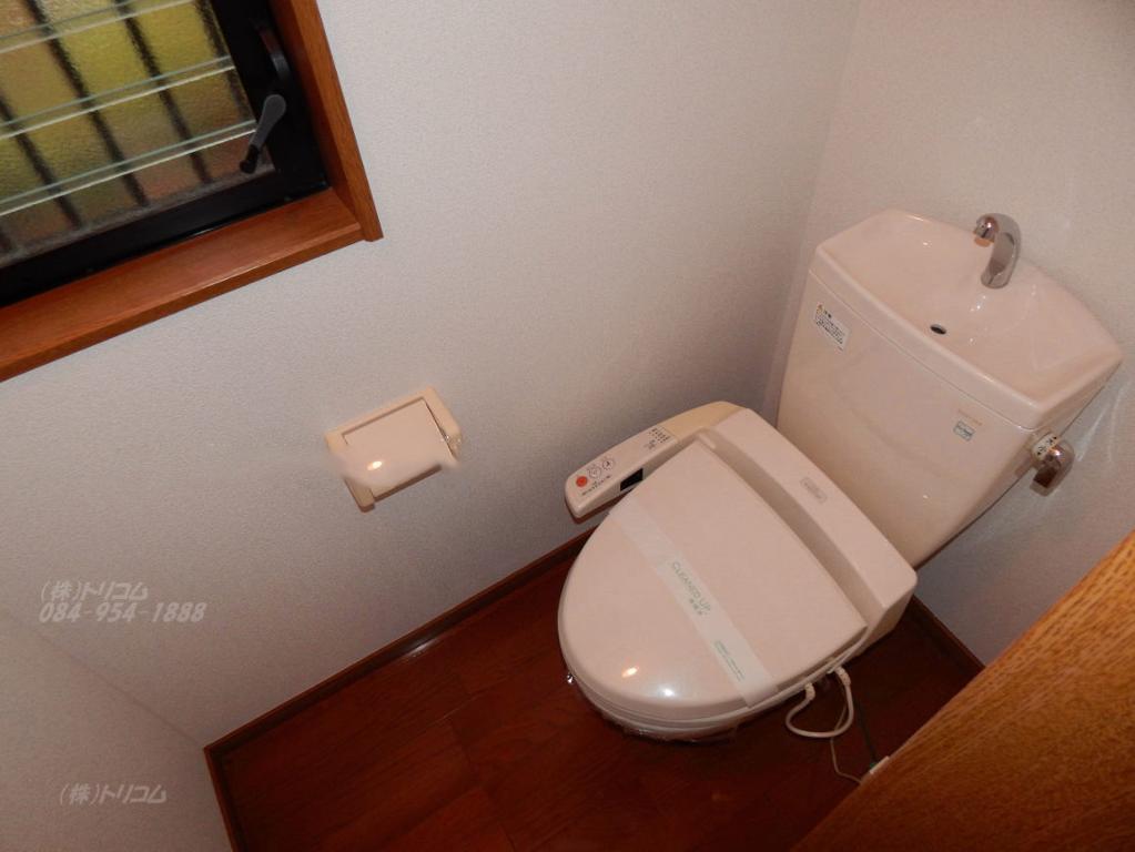 拡大写真：あけぼの住宅Ⅱ A-7のシャワー付トイレ(イメージ)