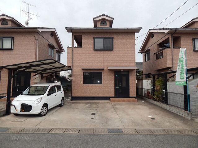 拡大写真：あけぼの住宅Ⅱ A-7の外観写真（昼）