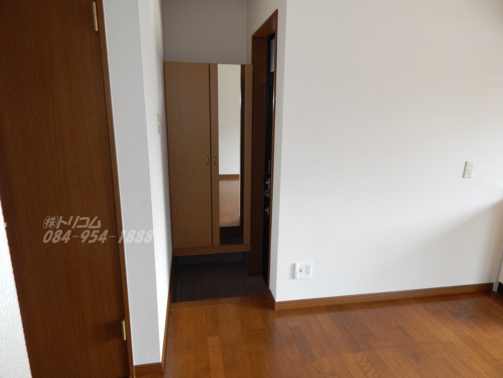 拡大写真:ミレニアム栄 1階102の室内