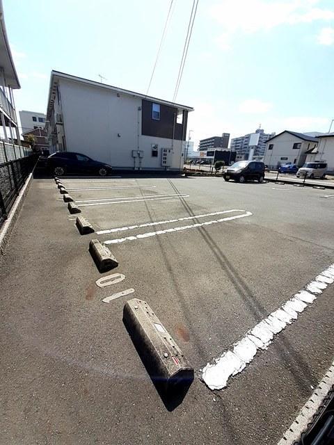 拡大写真：ヴィラ・ブリスファルⅡ 2階204の共有部分